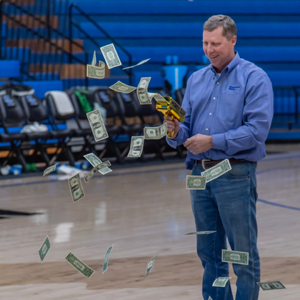 Todd at SEOSU playing money game